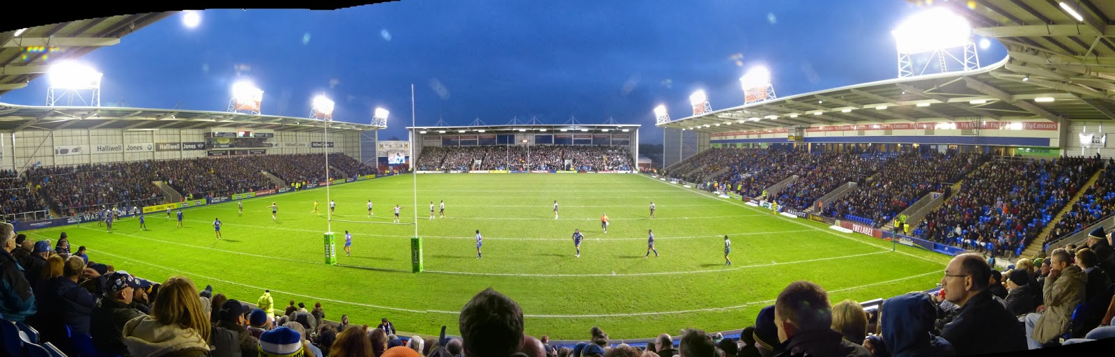 Le Halliwell Jones Stadium