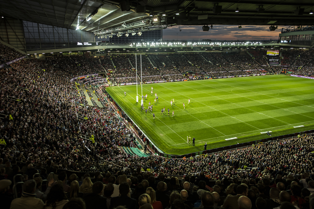 Picture by Allan McKenzie/SWpix.com - 11/10/2014 - Rugby League - First Utility Super League Grand Final - St Helens v Wigan Warriors - Old Trafford, Manchester, England - Fans, supporters, GV, general view.